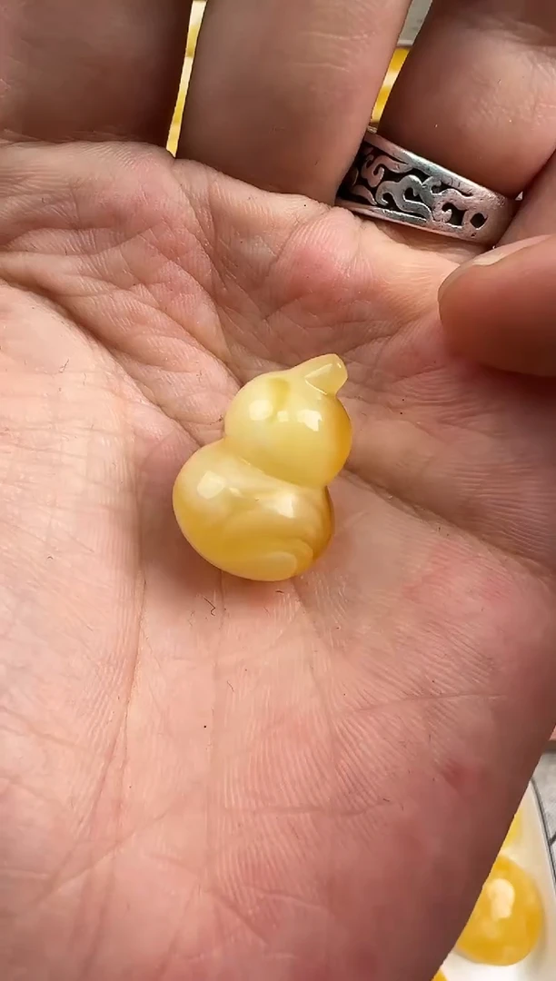 蜜蜡未镶嵌珠宝奇石蜜蜡