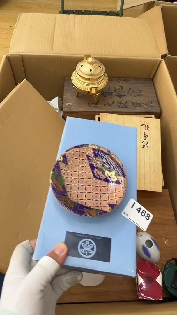 瓷片e**i中古商品谨慎参拍488