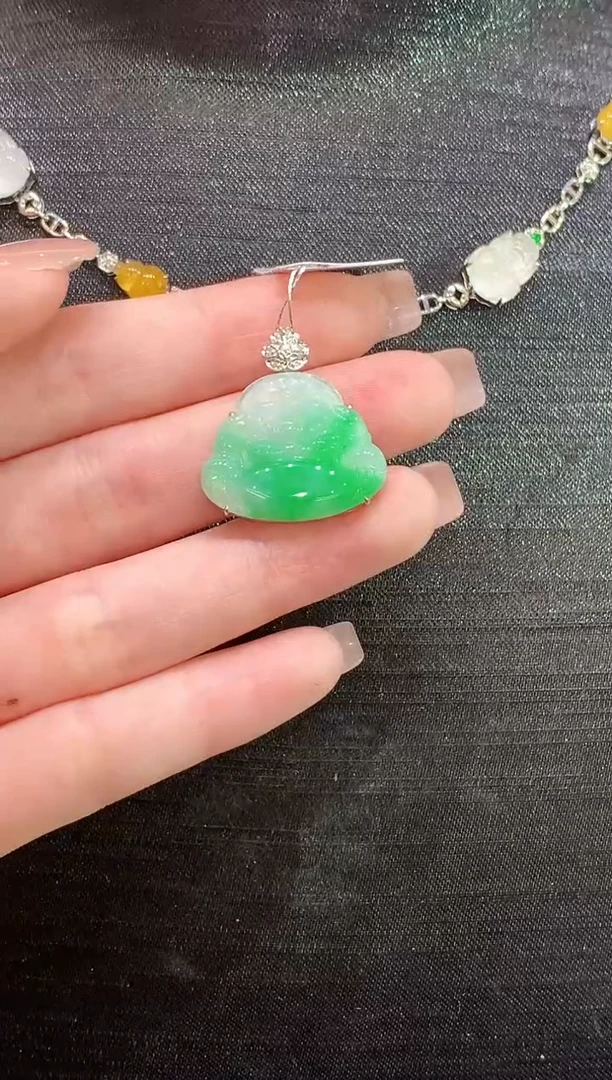 吊坠(不含链)18K金镶嵌翡翠L多样性发其一