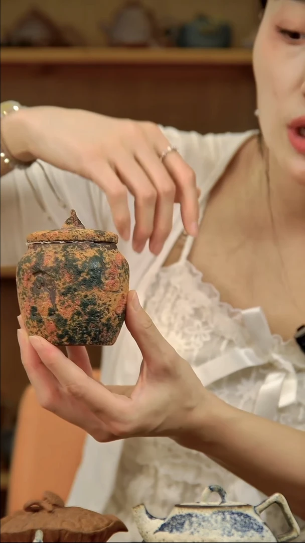 言野手作 岩矿茶叶罐