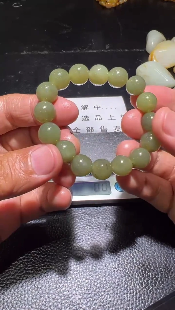 未镶嵌手串和田玉新疆和田玉