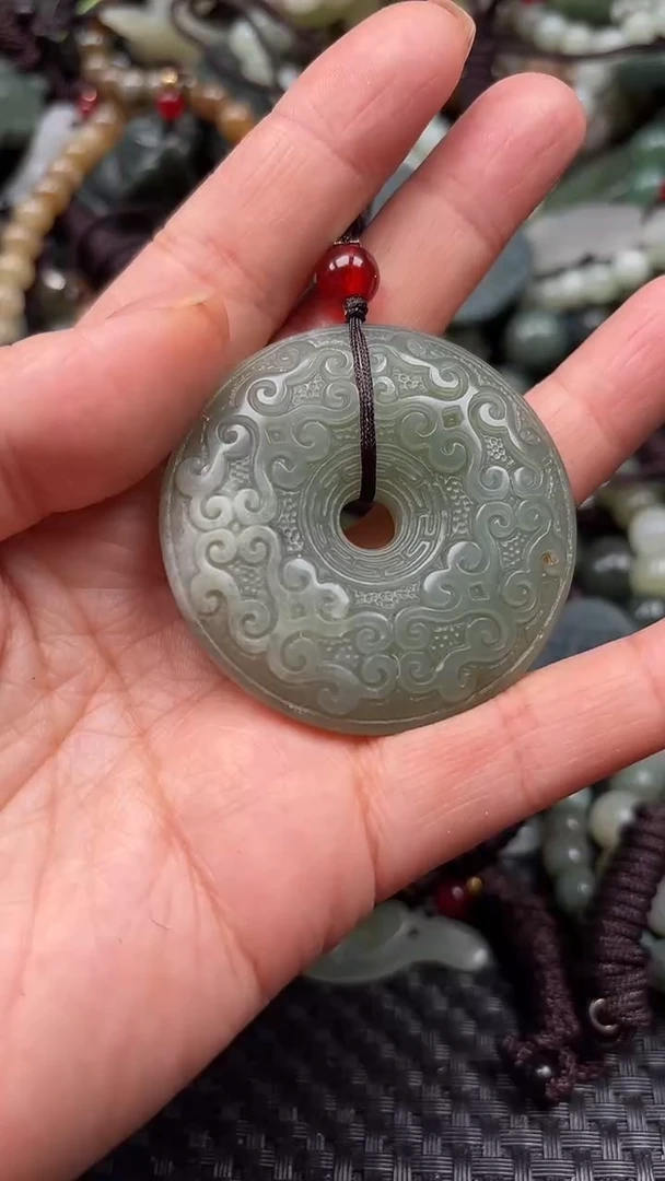 【闪购商品】和田玉颈饰未镶嵌.