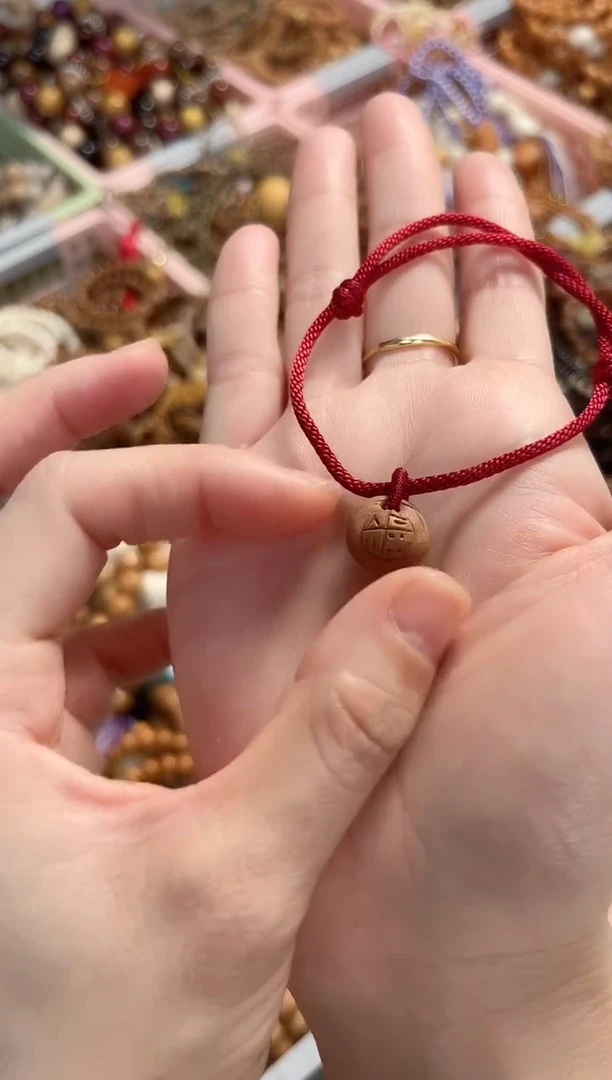 手串桃核红绳桃核胖福手串