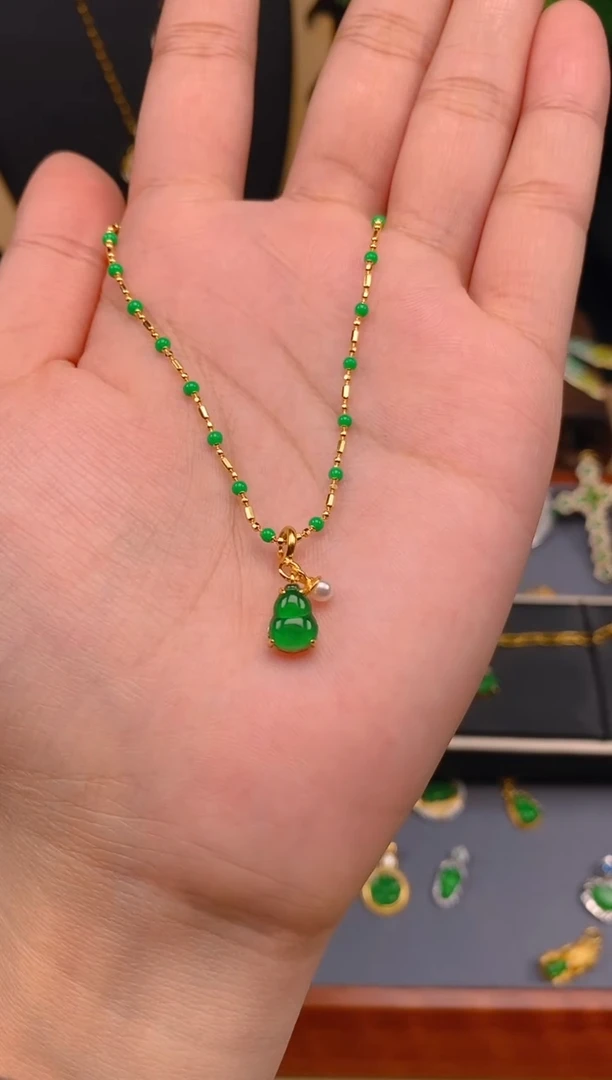 【闪购商品】翡翠吊坠(不含链)银S925镶嵌葫芦万能扣