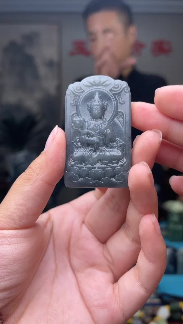 未镶嵌和田玉挂件1