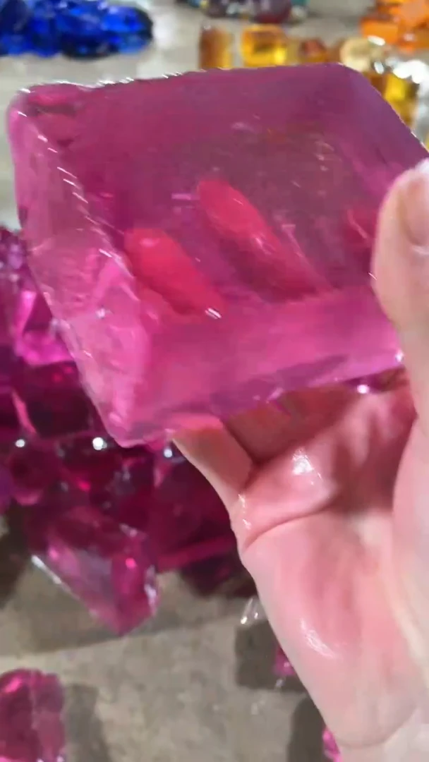 新疆五彩石原石摆件