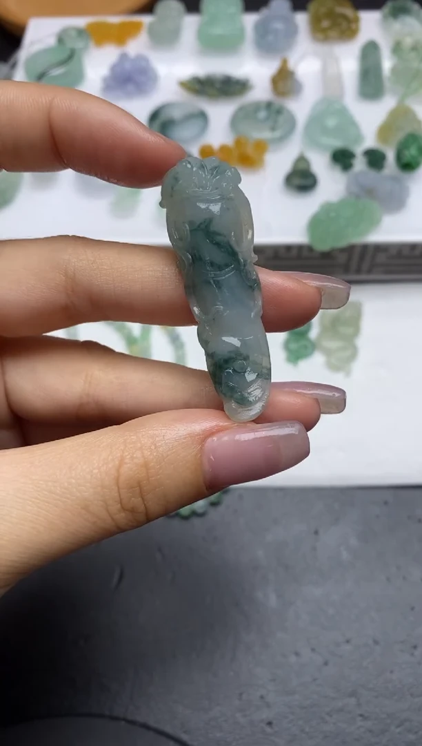 【闪购商品】定制翡翠未镶嵌翡翠毛货~