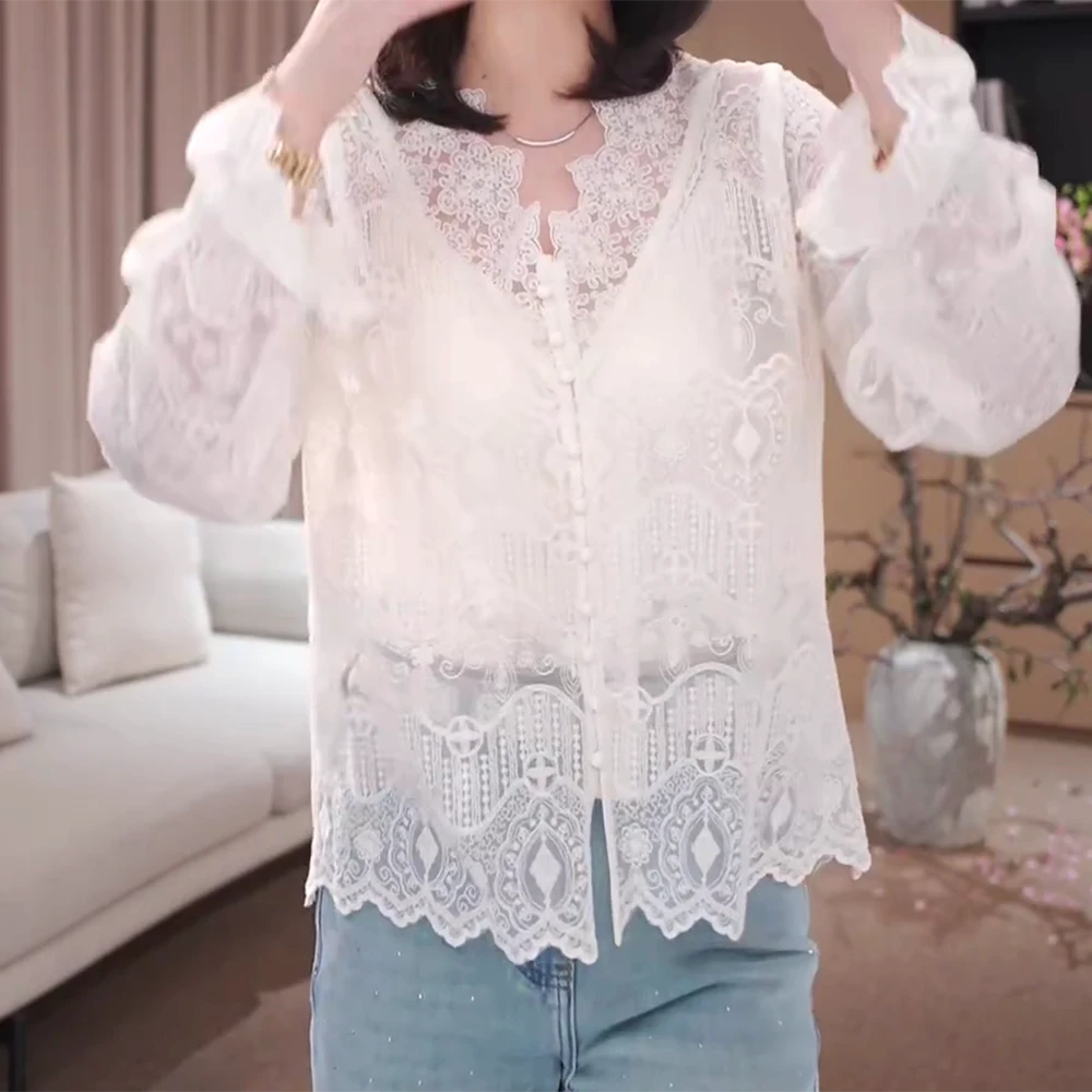 【梦回绮罗】新款高级设计感气质显瘦时尚百搭V领蕾丝长袖衬衫女