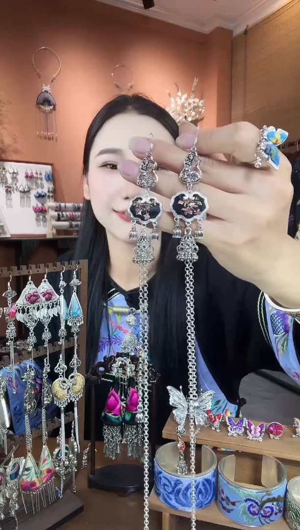 刺绣纯手工民族风耳环