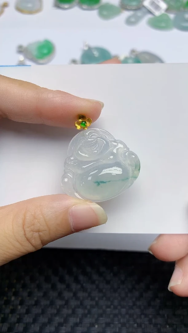 翡翠18K金镶嵌颈饰天然A货翡翠