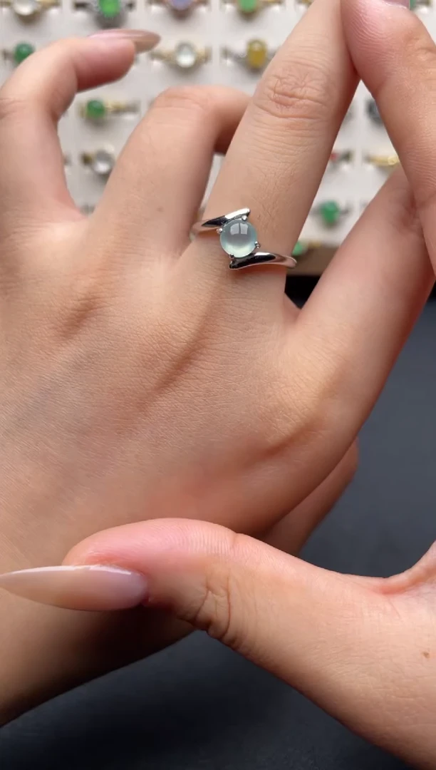 银S925镶嵌戒指翡翠一物一证一礼盒