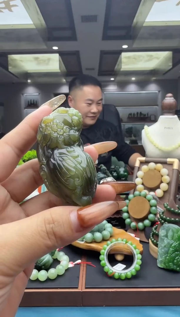 未镶嵌和田玉把件ebjm