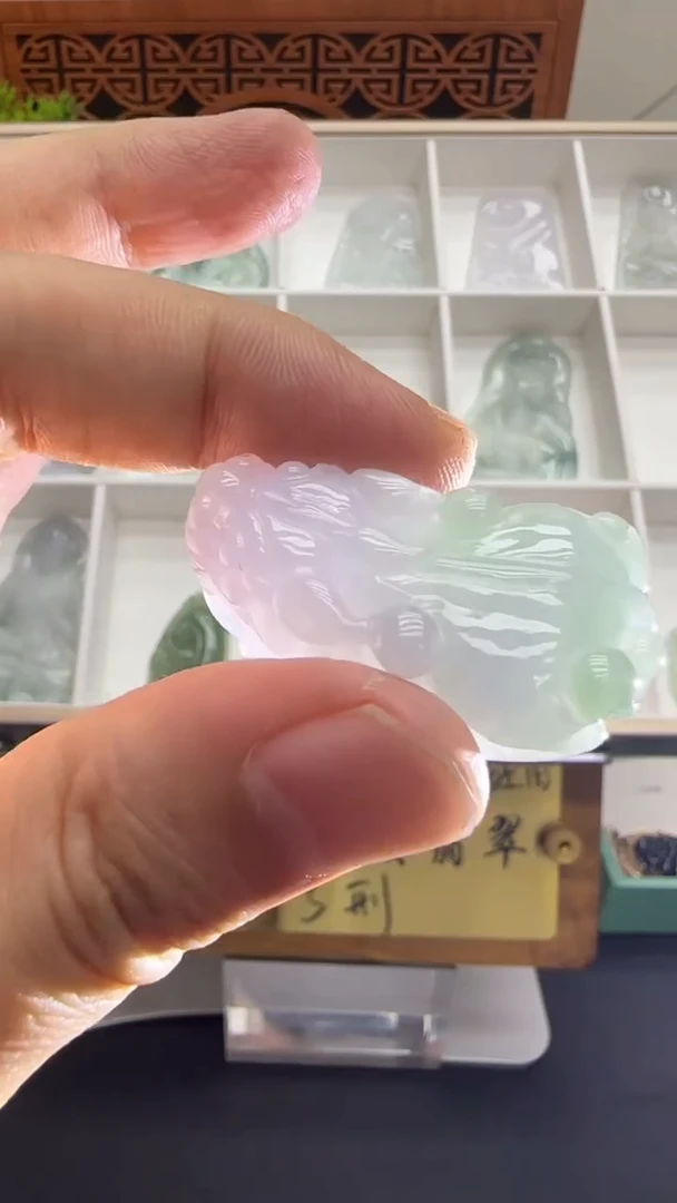 【闪购商品】翡翠挂件未镶嵌A货翡翠多样性孤品