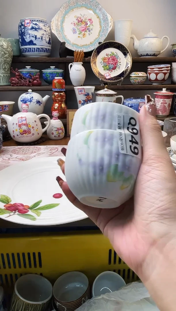 瓷片是****啊Q949不退不换.感谢理解