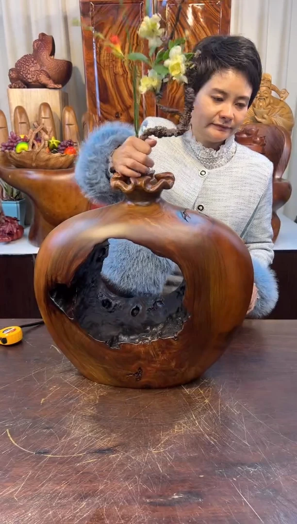 【闪购商品】香樟木实木创意花器