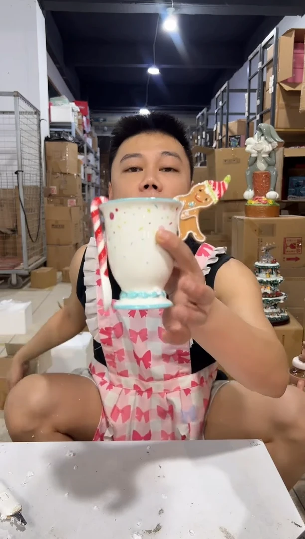 瓷片姜饼人一杯一勺