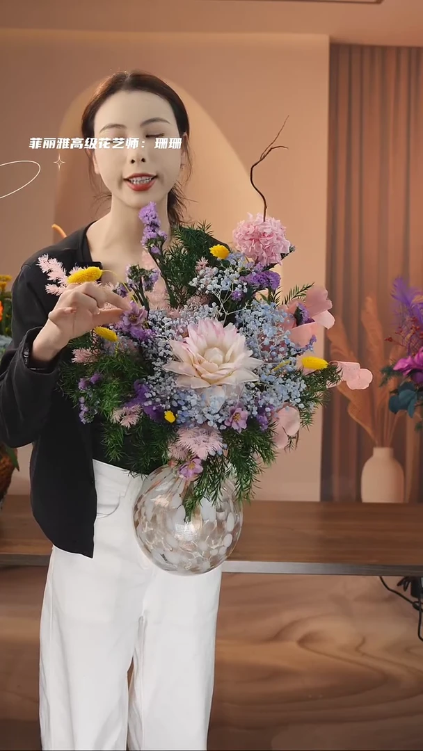 陶瓷：图片款花+花瓶