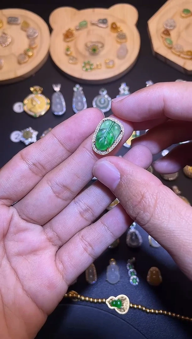 吊坠(不含链)银S925镶嵌翡翠1