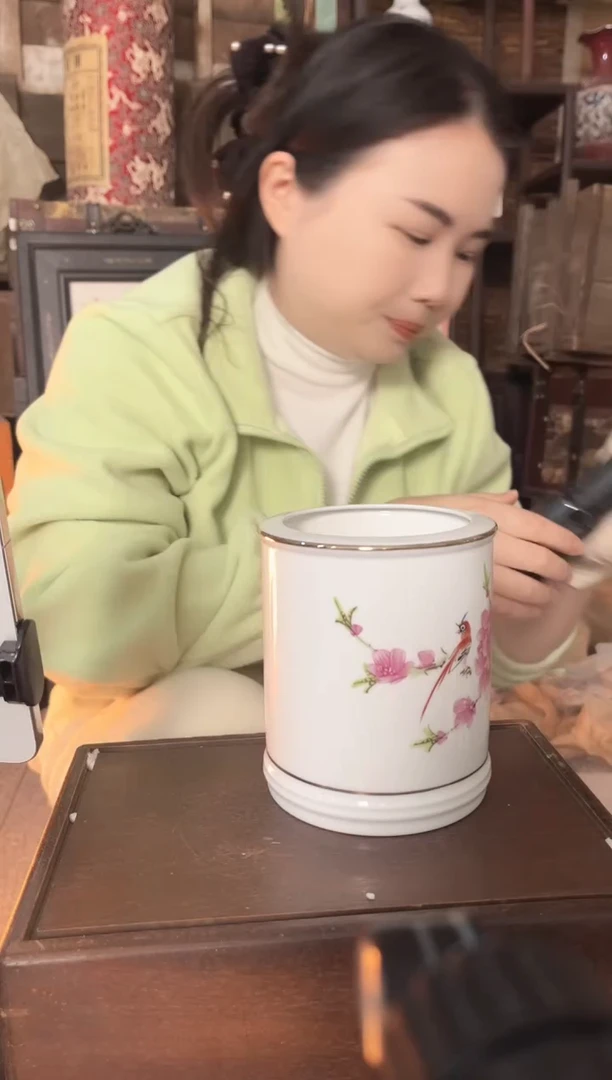 陶景德镇陶瓷摆件J780
