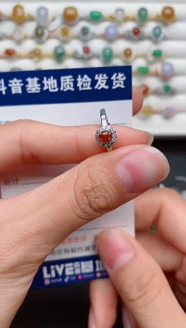 【闪购商品】翡翠戒指银S925镶嵌.......