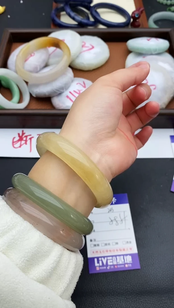 未镶嵌手镯石英质玉203+58/59