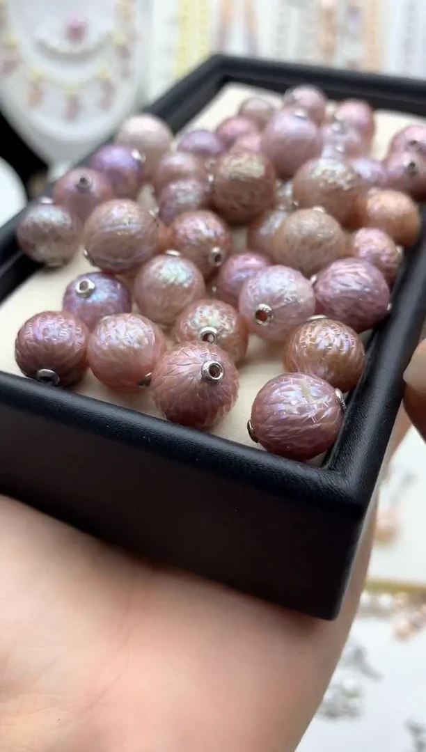 淡水珍珠18K金镶嵌吊坠(不含链)多样性发其一