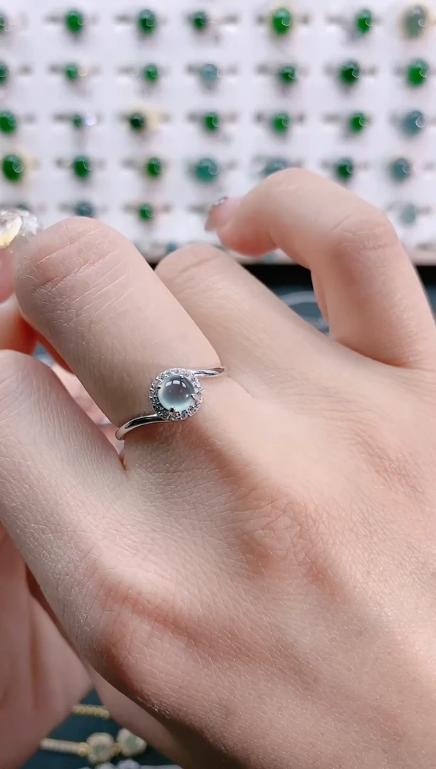 【闪购商品】翡翠戒指银S925镶嵌天然翡翠