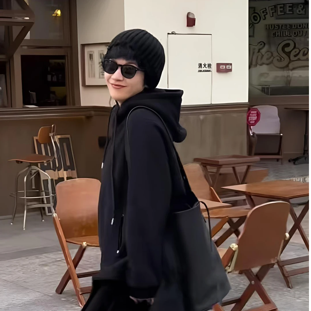 【冬至】加绒连帽宽松小众设计感长袖卫衣