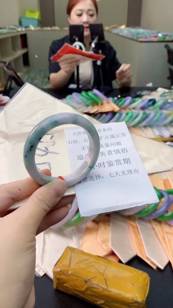 翡翠手镯未镶嵌0633808979