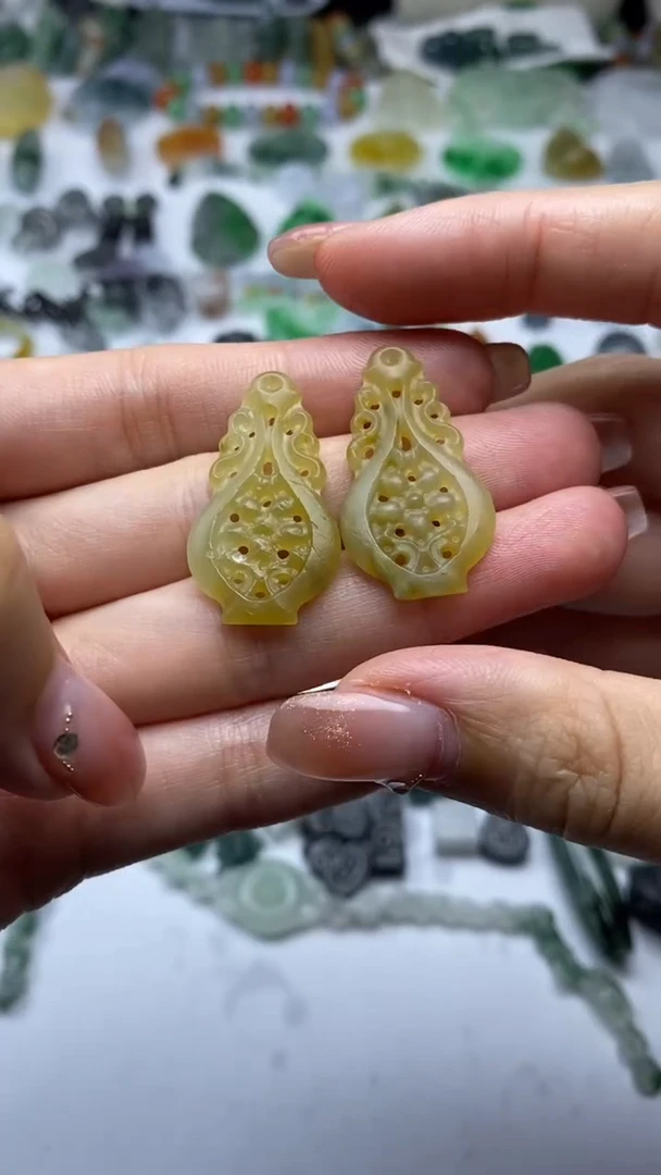 未镶嵌定制翡翠毛货定制不退不换