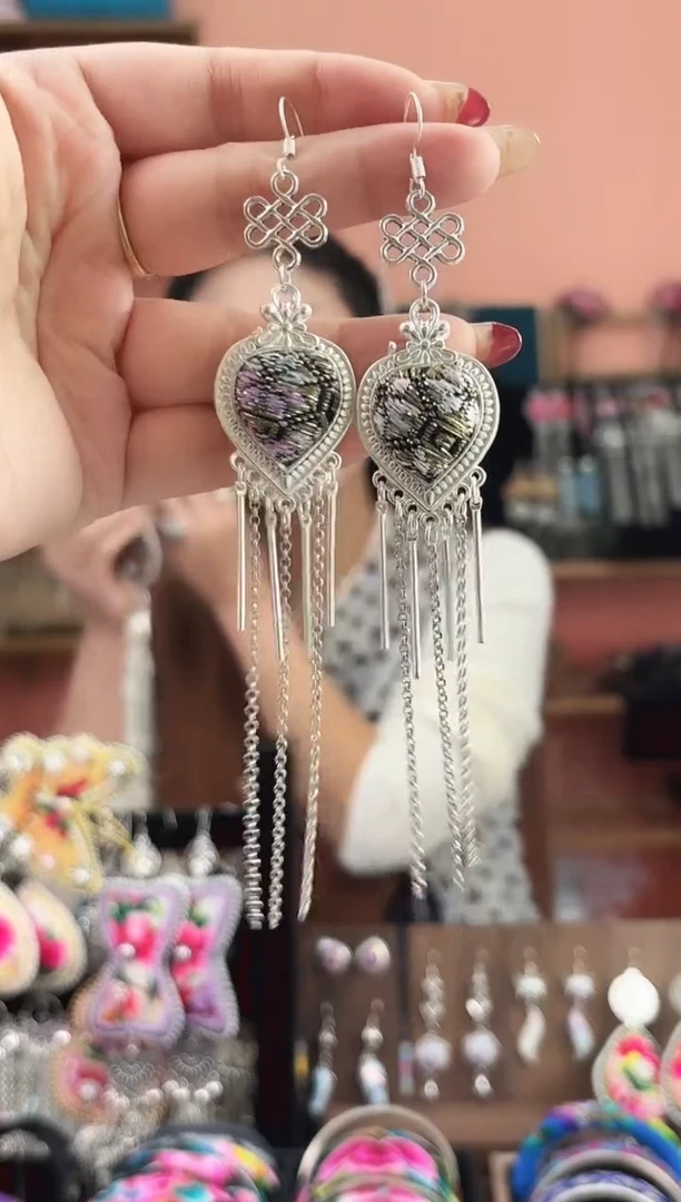 织绣艺枝独绣手工饰品59*