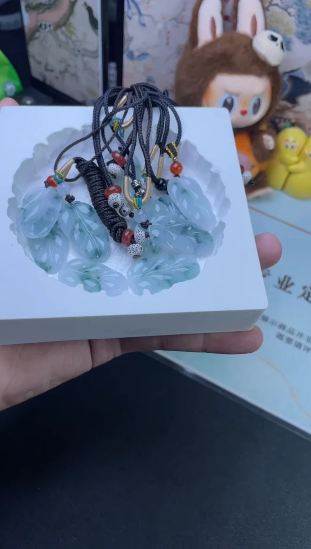 颈饰未镶嵌翡翠多样性发其一FL4