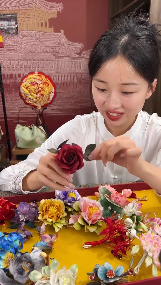 刺绣非遗绒花（发饰）