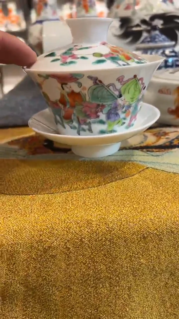 摆件瓷摆件瓷摆件人物盖碗