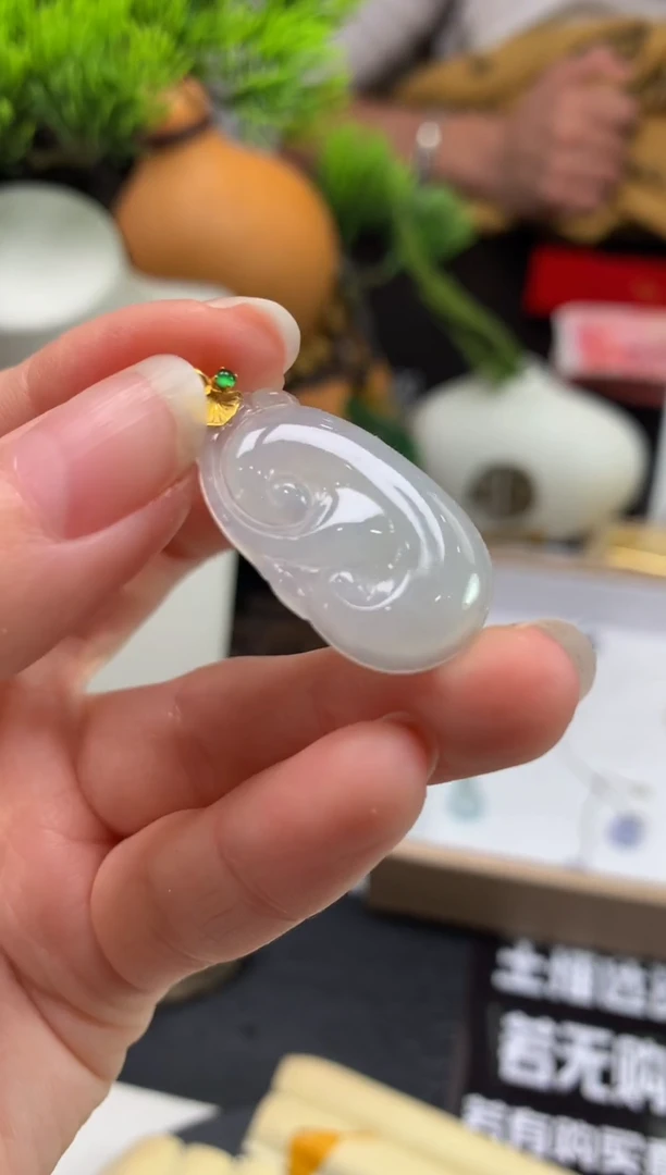 颈饰未镶嵌翡翠咔*脆---118892