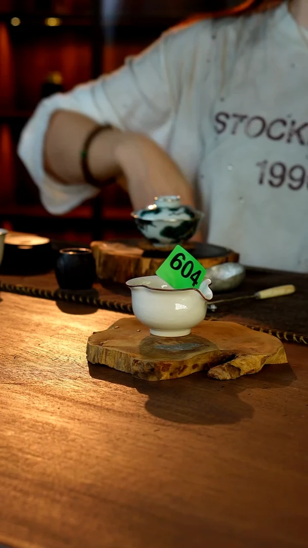 包铜花口白公道..604