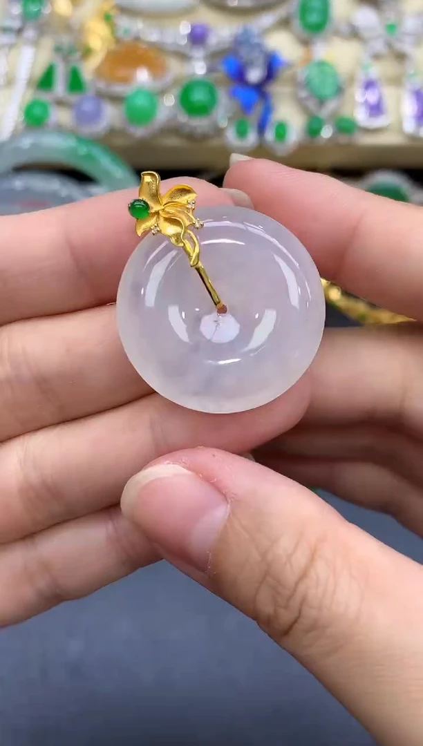颈饰18K金镶嵌翡翠206-中国好珍宝