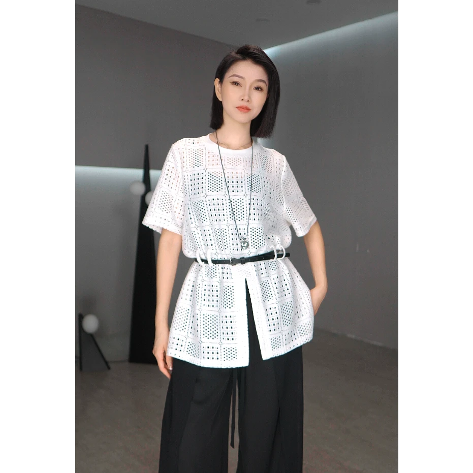 鑫鑫2025白色韩版镂空宽松配腰带显瘦开叉洋气短袖T恤百搭2685