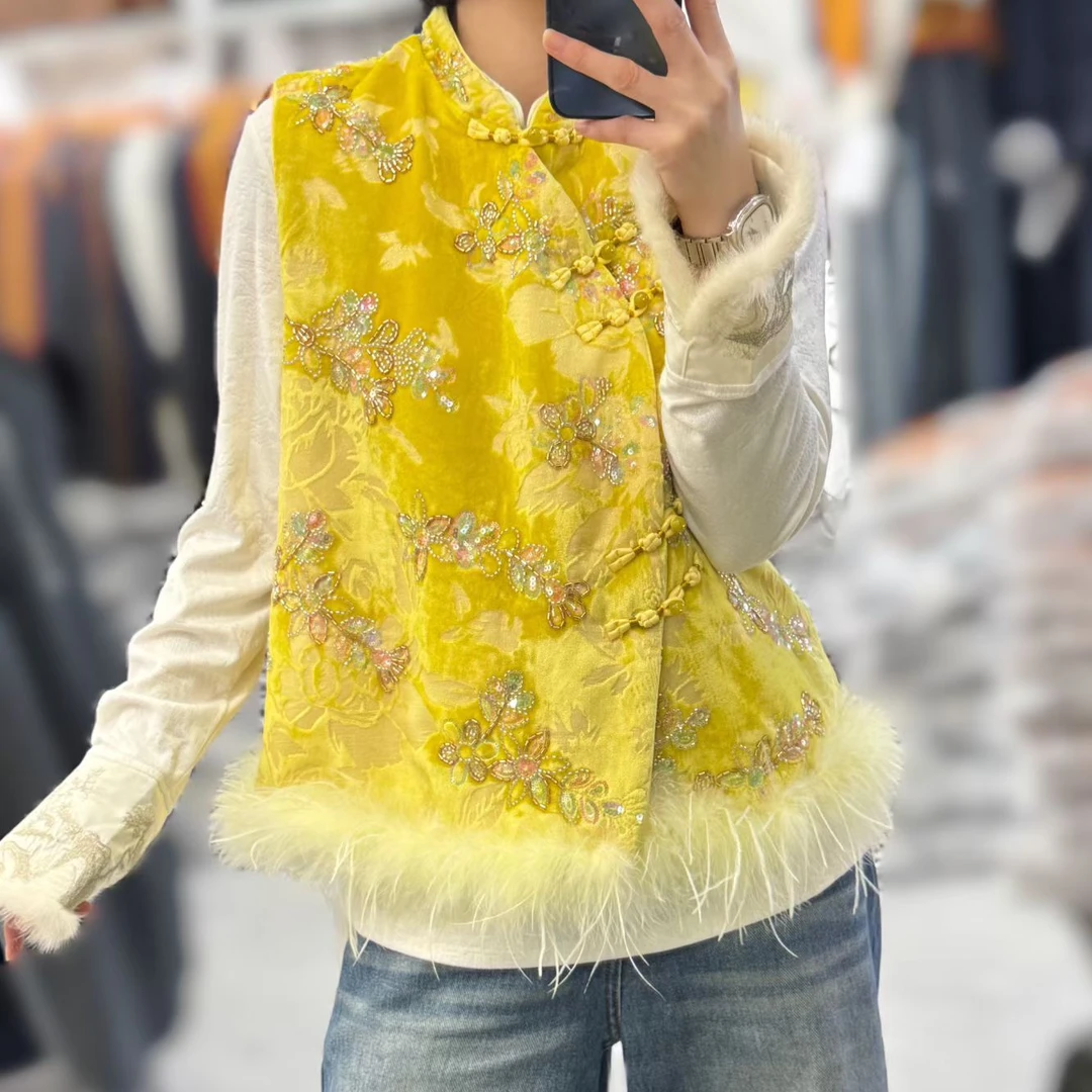 深圳南油乐总-5696-新中式绚烂璀璨重工珠花绣加厚马甲