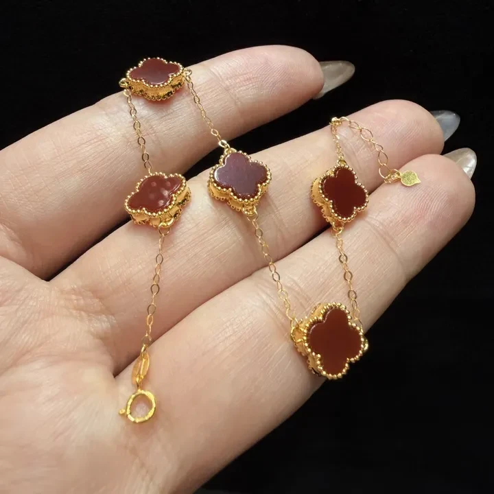 18k吊坠玛瑙 18k吊坠玛瑙