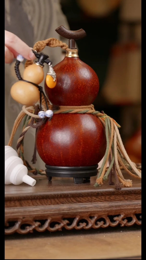 82号精品天然大漆酒葫芦一物一拍~