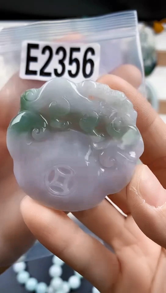 颈饰未镶嵌翡翠天然翡翠吊坠挂件