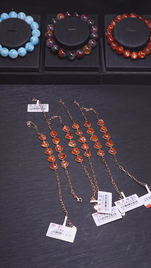金太阳爱心手链银S925镶嵌长石多样性发其一