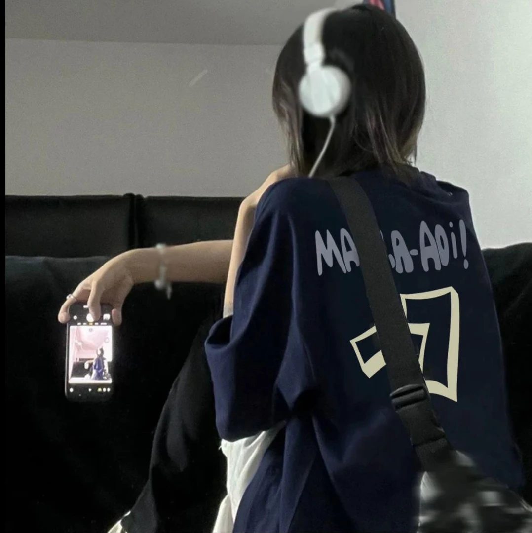 100%纯棉正肩款数字7oversize短袖2025新款男女同款情侣T恤