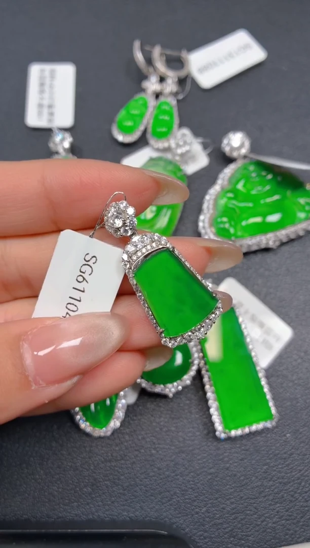 吊坠(不含链)银S925镶嵌翡翠1