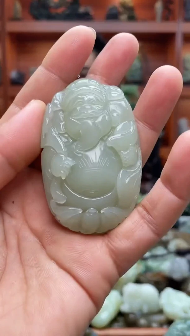 未镶嵌和田玉把件1