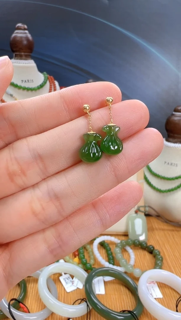 18K金镶嵌和田玉耳饰多样性拍一发一cg