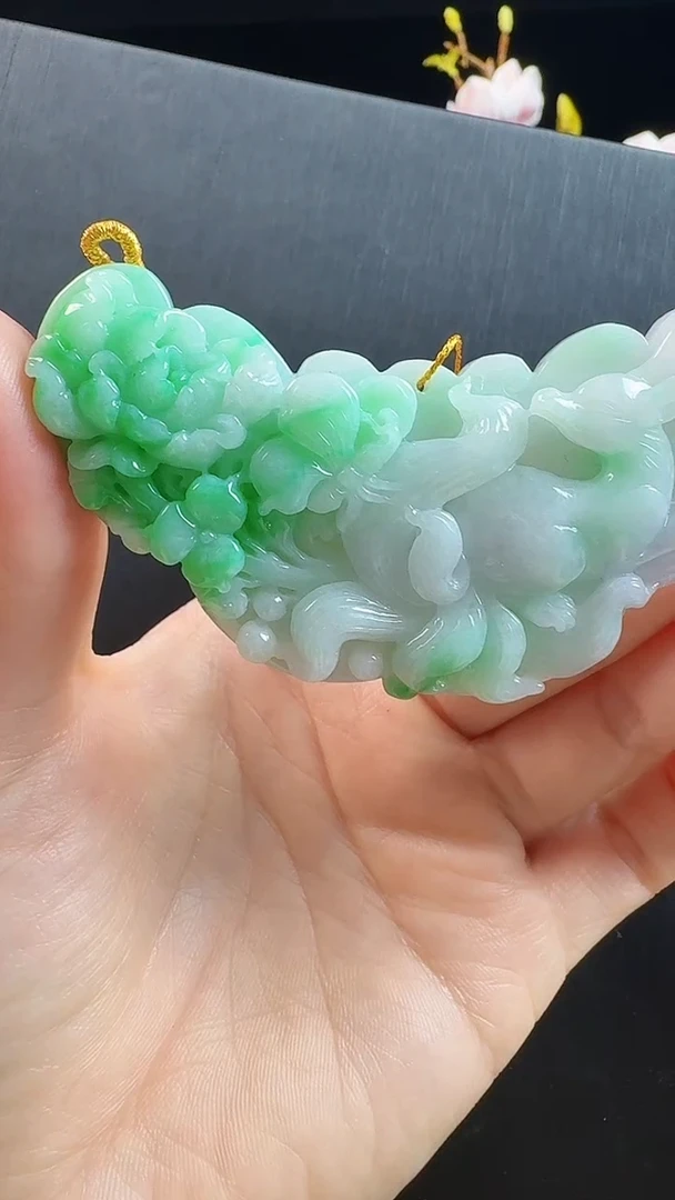 颈饰未镶嵌翡翠九尾