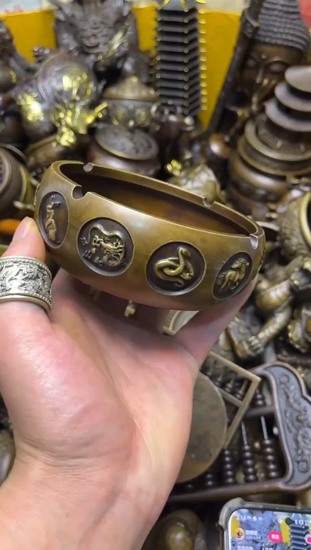 精美铜器，点击下单