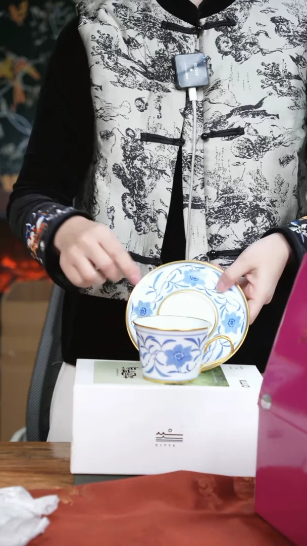 【闪购商品】瓷片豆包儿推荐饰品摆件